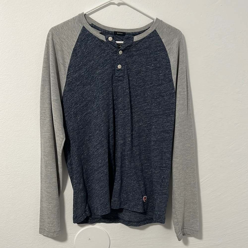 Abercrombie & Fitch muscle fit Henley, size S